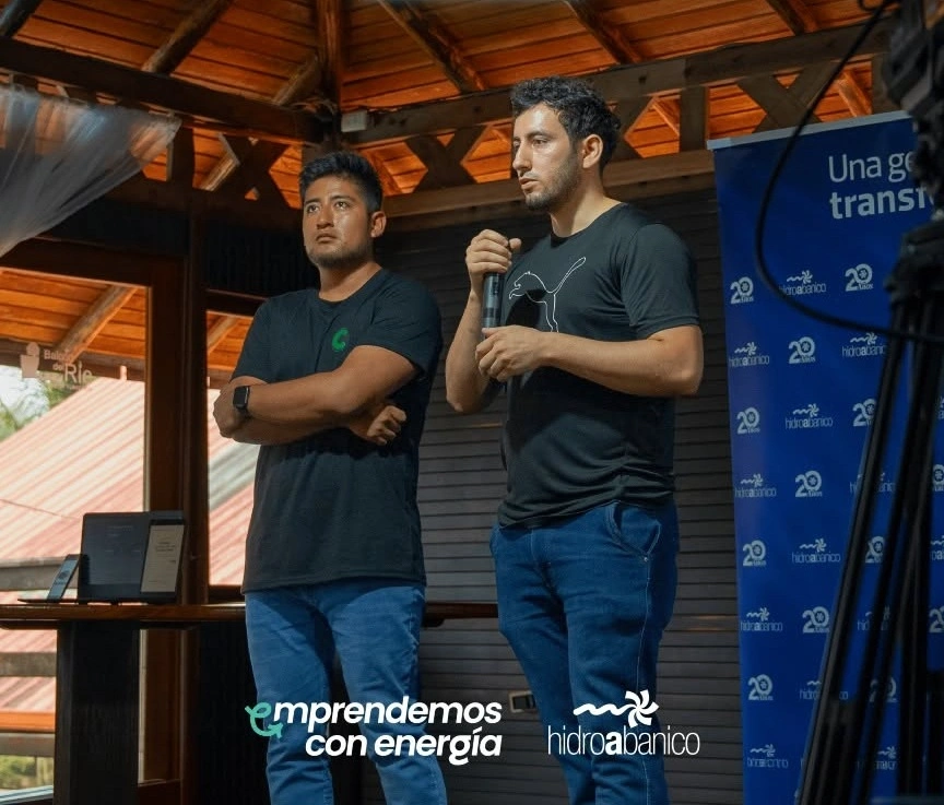 Presentación del proyecto ante el jurado del concurso